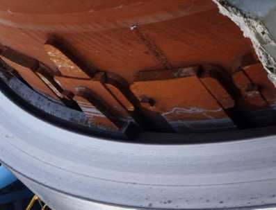 回轉(zhuǎn)窯輪帶與墊板接觸、潤(rùn)滑結(jié)構(gòu)高清圖—長(zhǎng)沙合軒化工